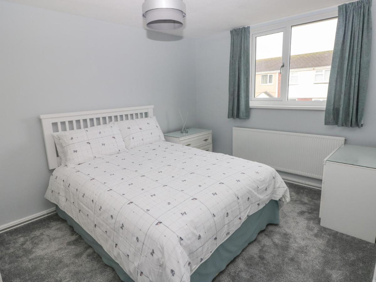 21 Sandfield Road Villa Burry Port Buitenkant foto