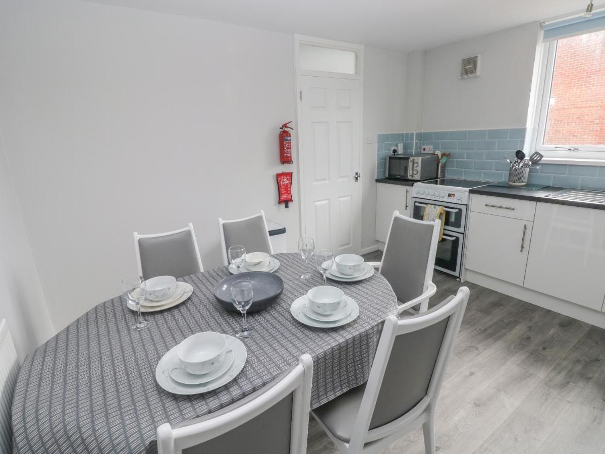 21 Sandfield Road Villa Burry Port Buitenkant foto